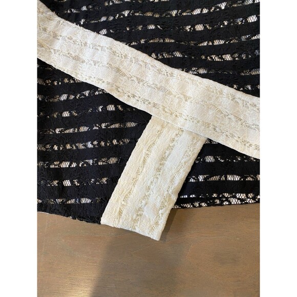 BCBGMAXAZRIA Dress Size 8 Dalia Mini Sheath White w/ Lace Detail Black White EUC - Picture 8 of 16